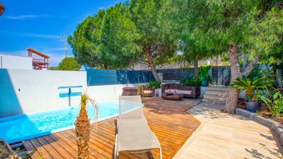 Villa White