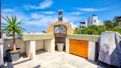 Villa White