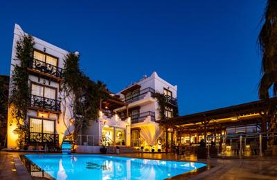 West Coast Otel