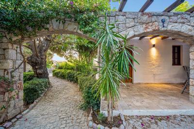Kaya Guest House