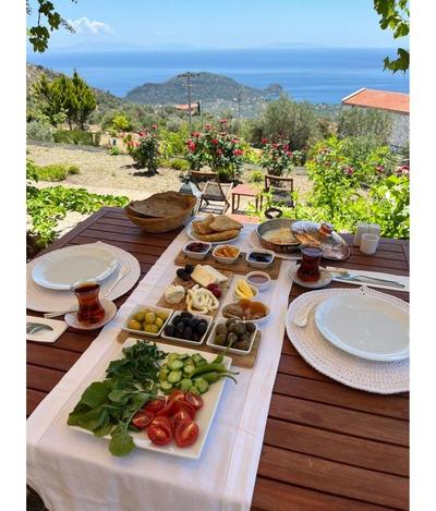 Tsira Tas Otel