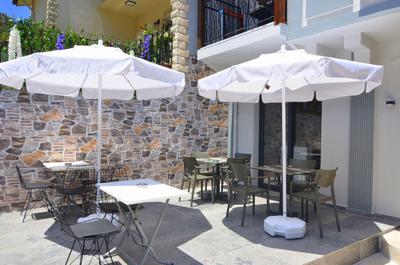 Mykonut Boutique Suites