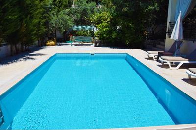 Villa Rose