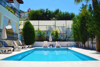Villa Rose