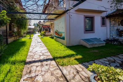 Vira Apart Hotel & Suites