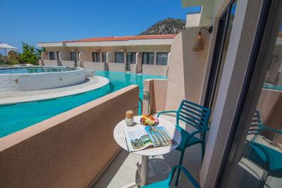 Z Exclusive Hotel and Villas