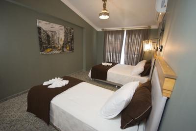 Dark Station Boutique Hotel