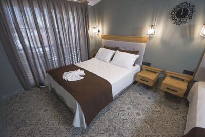 Dark Station Boutique Hotel