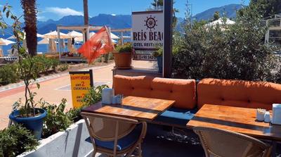 Reis Beach Hotel