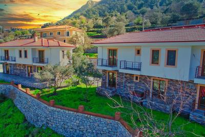 Mons Casa Boutique