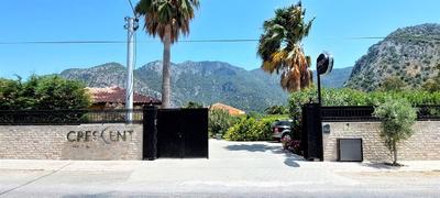 Crescent Park Boutique Otel