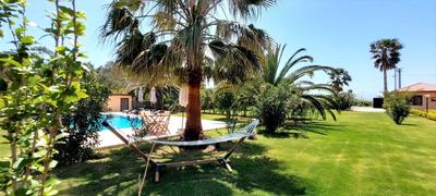Crescent Park Boutique Otel