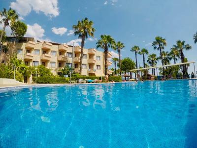 Panorama Plaza Hotel