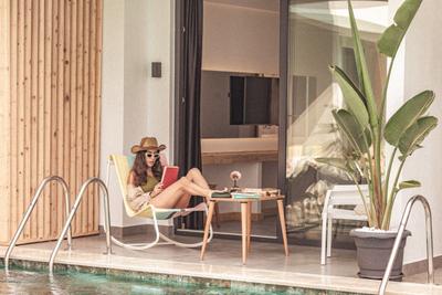 S-Cape Hotel
