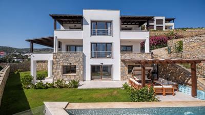 Villa Castle