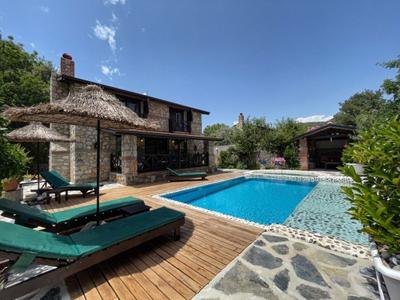 Villa Koton