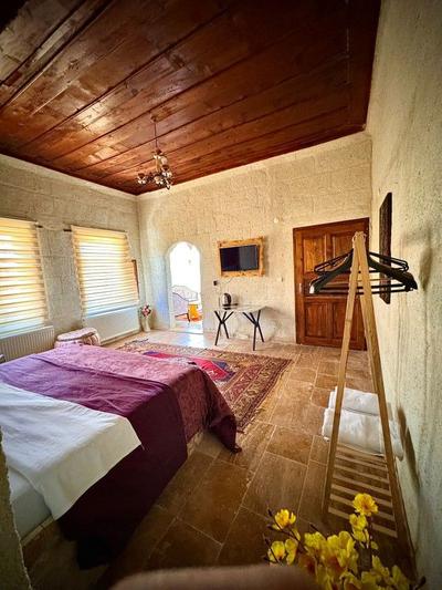 Ada Family Suite
