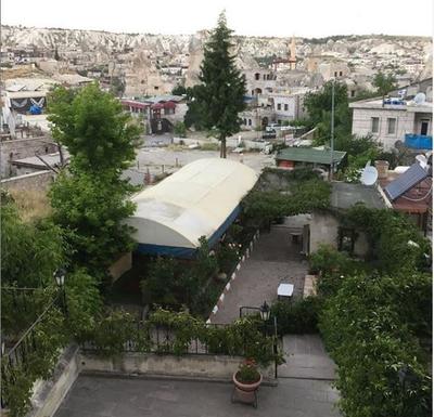 Lalezar Cave Hotel