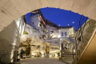 My Cave Suites