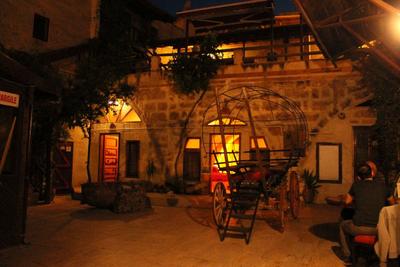 Tokmak Konuk Evi