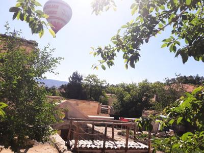 Armesos Cave Hotel