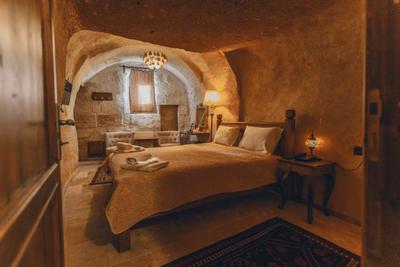 Zula Cave House
