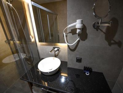 Ref İnn Hotel