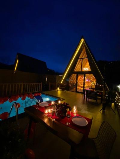 Deluxe Vadi Bungalov