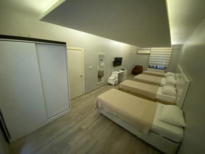 Grand 53 Hotel