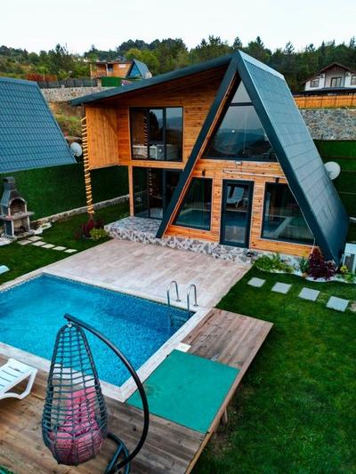 Ateş Böceği Mercan Bungalov