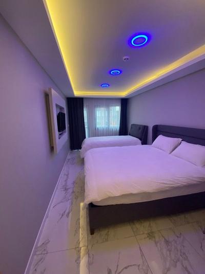İzmirli Otel