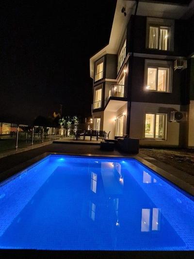 GK Manor Deluxe
