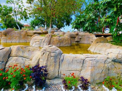 Phalesia Glamping Hotel