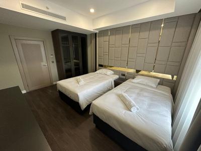 Hilloria Residence
