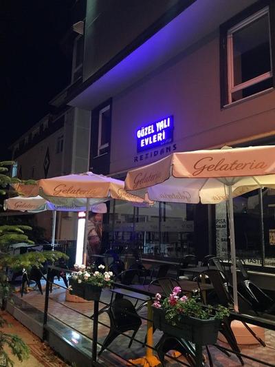 Güzel Yali Evleri
