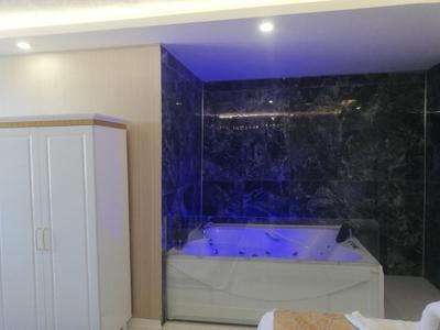 Bulut Royal Hotel
