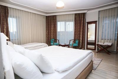 Ege Palas Hotel