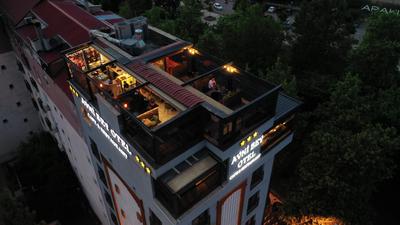 Avni Bey Otel
