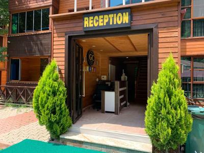 Gold City Apart Hotel
