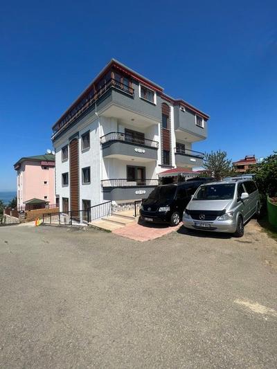 Özdemir Residence