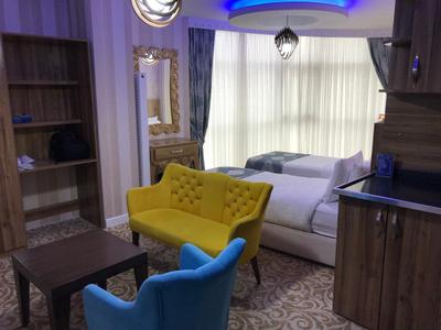Crystall Hotel