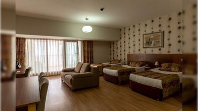 Grand Karot Hotel