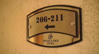 Golden Lake Hotel