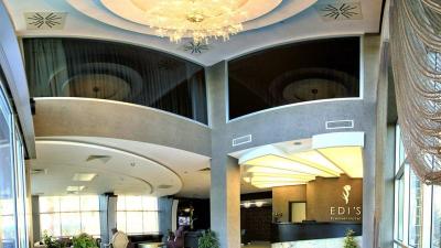 Edis Premier Hotel