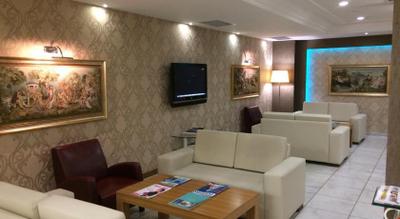 Park Royal Hotel 