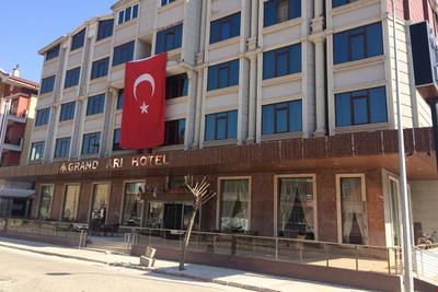 Grand Arı Hotel