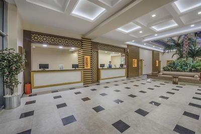 Grand Özgül Termal Tatil Köyü