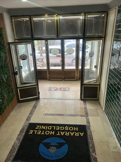 Hotel Ararat
