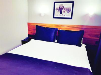 Inn 14 Hostel