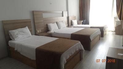 Renq Hotel